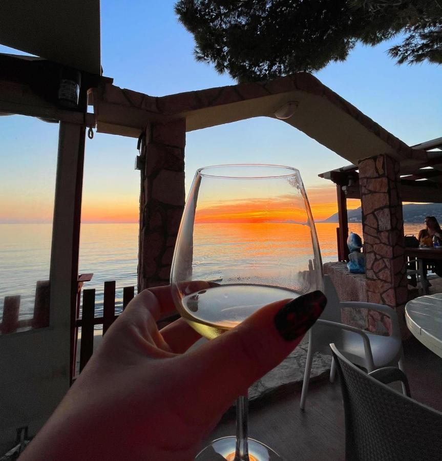 Molla Hotel Restorant Shëngjin Kültér fotó